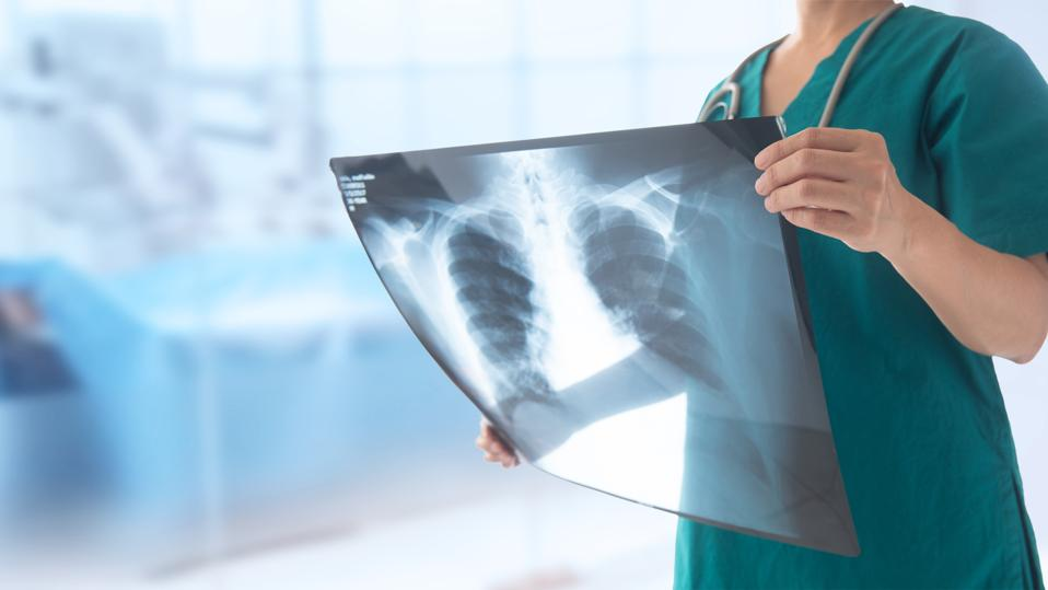 Duties of an X-ray technician